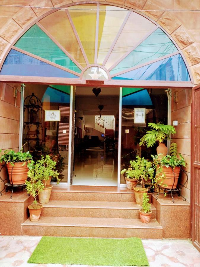 ג'ודפור Rangbaari Stays & Cafe מראה חיצוני תמונה